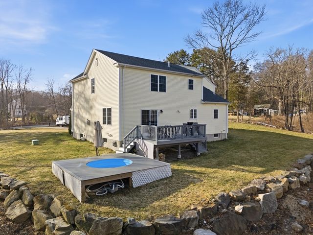 17 Haven St, Milford, MA 01757