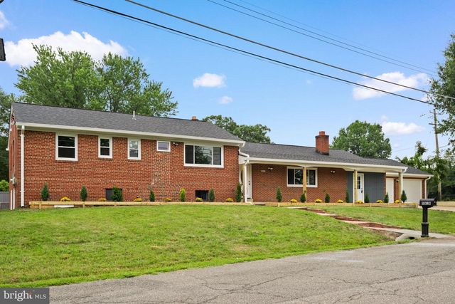 5018 BRAYMER AVE, Suitland, MD 20746