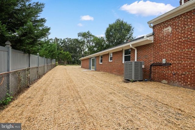 5018 BRAYMER AVE, Suitland, MD 20746