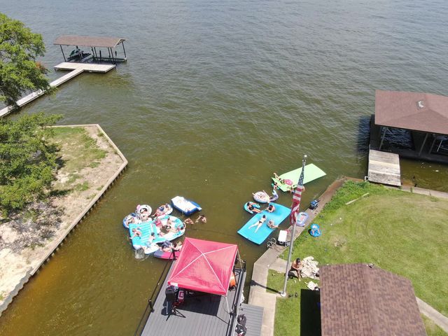 116 Summerall Drive, Mabank, TX 75156