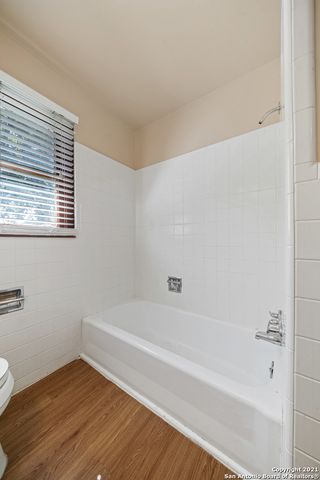 400 MITCHELL AVE, Schertz, TX 78154