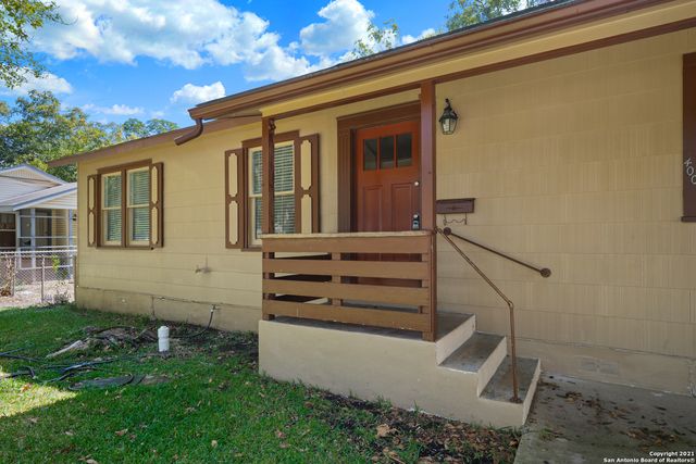 400 MITCHELL AVE, Schertz, TX 78154