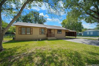 400 MITCHELL AVE, Schertz, TX 78154