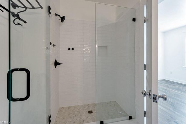 415 E Freemason St Apt 3A, Norfolk, VA 23510