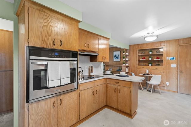 17204 128th Avenue SE, Renton, WA 98058