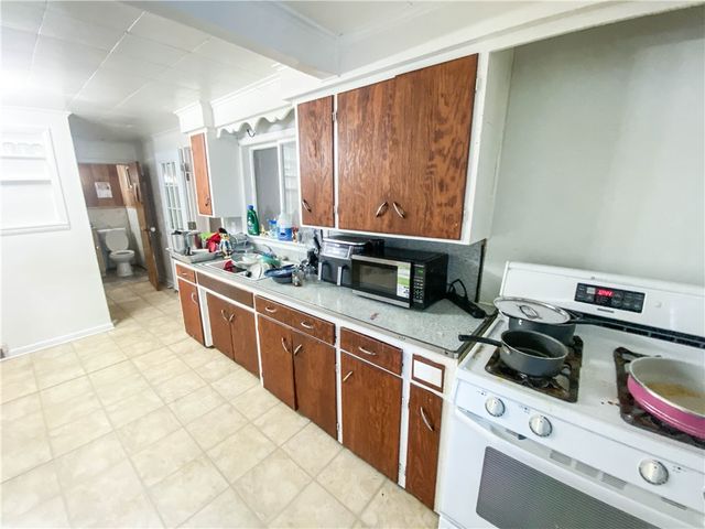 580 Hague Street, Rochester, NY 14606