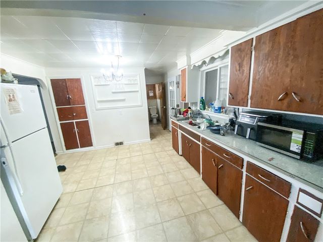 580 Hague Street, Rochester, NY 14606