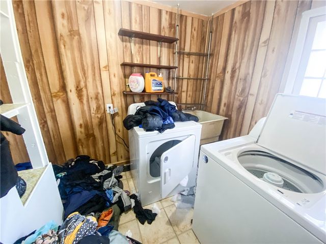 580 Hague Street, Rochester, NY 14606