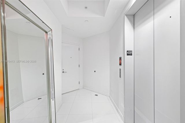 851 NE 1st Ave 4506, Miami, FL 33132