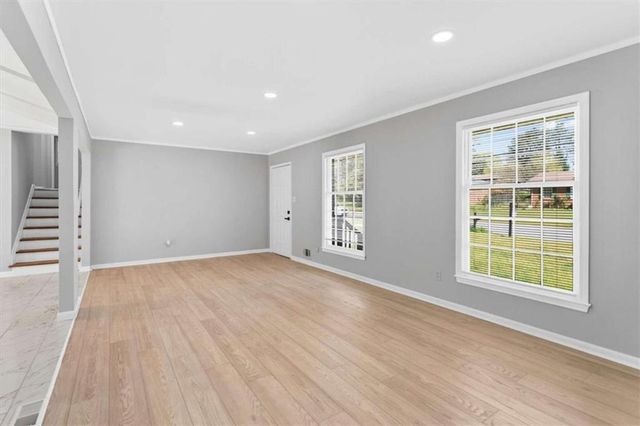 713 Huntingdon Dr, Jonesboro, GA 30236