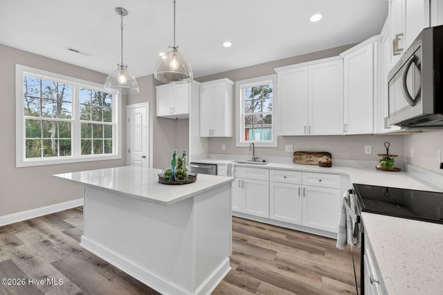 9565 Lily Pond Court NE, Leland, NC 28451