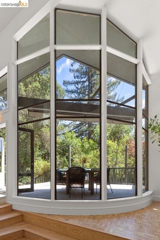 248 The Uplands, Berkeley, CA 94705