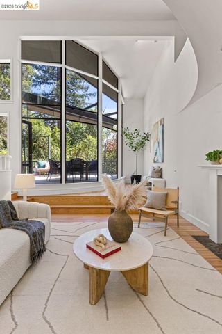 248 The Uplands, Berkeley, CA 94705