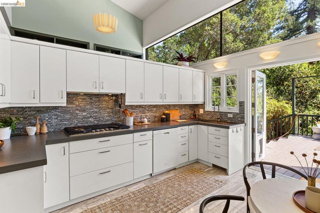 248 The Uplands, Berkeley, CA 94705