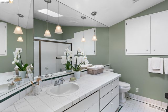 248 The Uplands, Berkeley, CA 94705