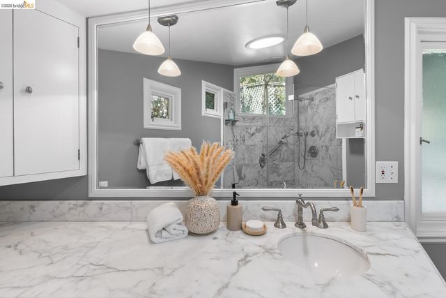 248 The Uplands, Berkeley, CA 94705