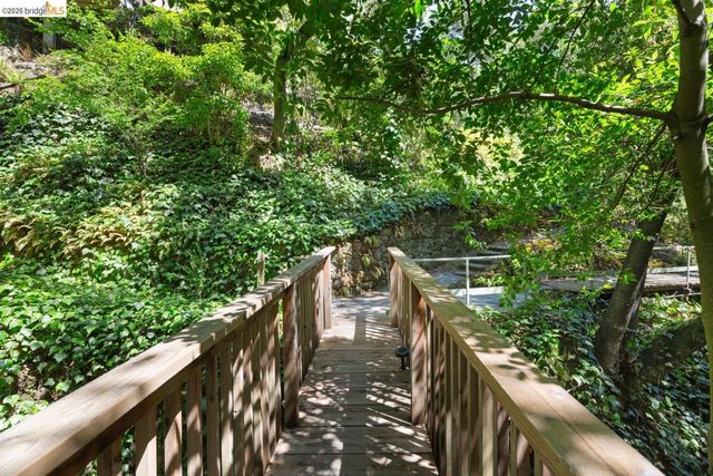 248 The Uplands, Berkeley, CA 94705