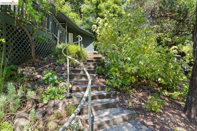248 The Uplands, Berkeley, CA 94705