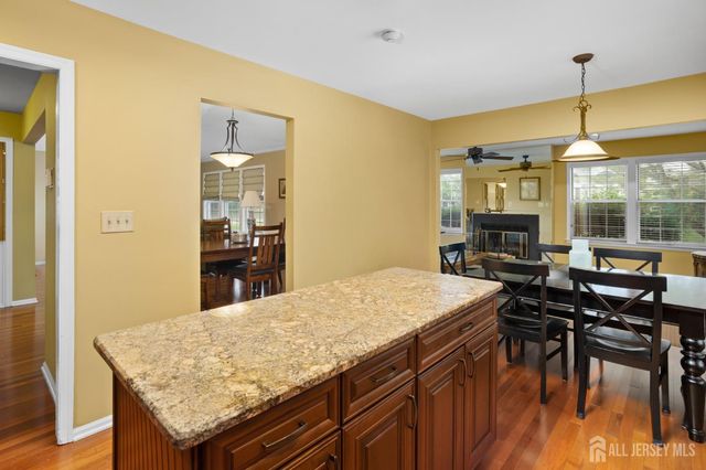 38 Canterbury Drive, Monroe, NJ 08831
