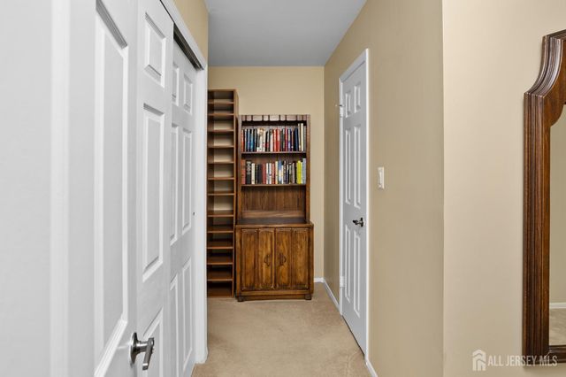 38 Canterbury Drive, Monroe, NJ 08831