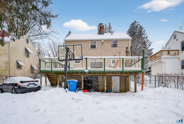 61 Nottingham Terrace, Waterbury, CT 06704