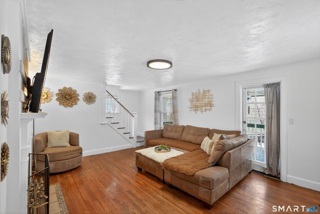 61 Nottingham Terrace, Waterbury, CT 06704