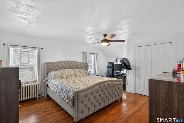 61 Nottingham Terrace, Waterbury, CT 06704