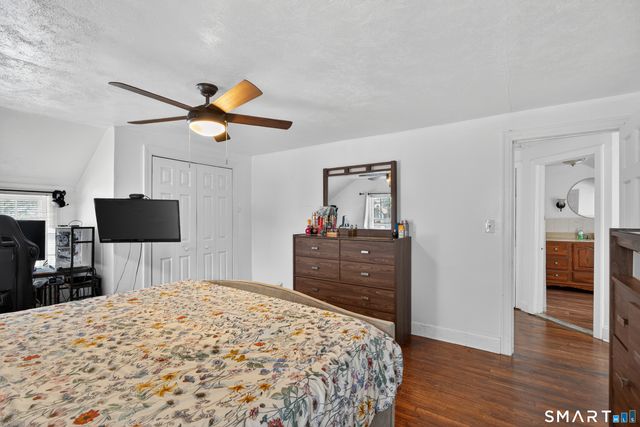 61 Nottingham Terrace, Waterbury, CT 06704