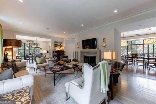 2966 Howell Mill Road NW, Atlanta, GA 30327