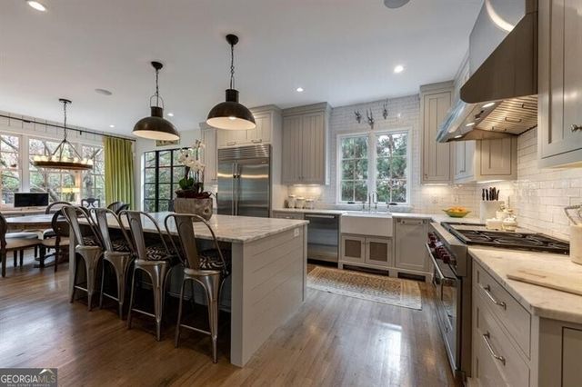 2966 Howell Mill Road NW, Atlanta, GA 30327