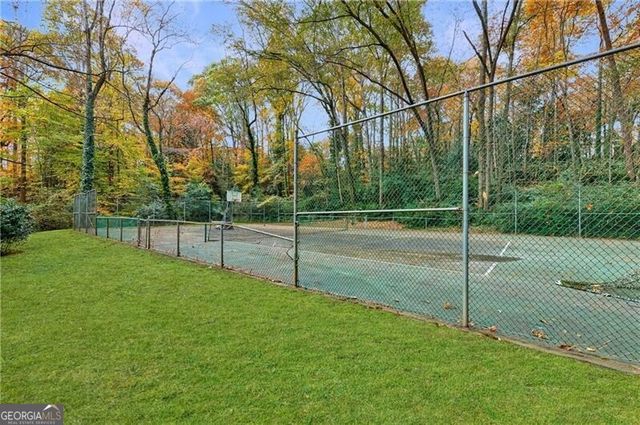 2966 Howell Mill Road NW, Atlanta, GA 30327