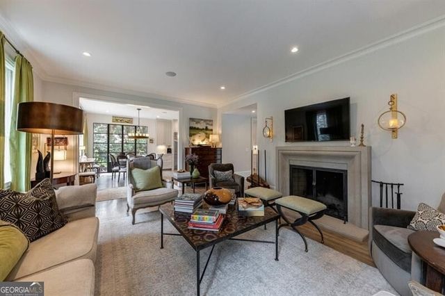 2966 Howell Mill Road NW, Atlanta, GA 30327