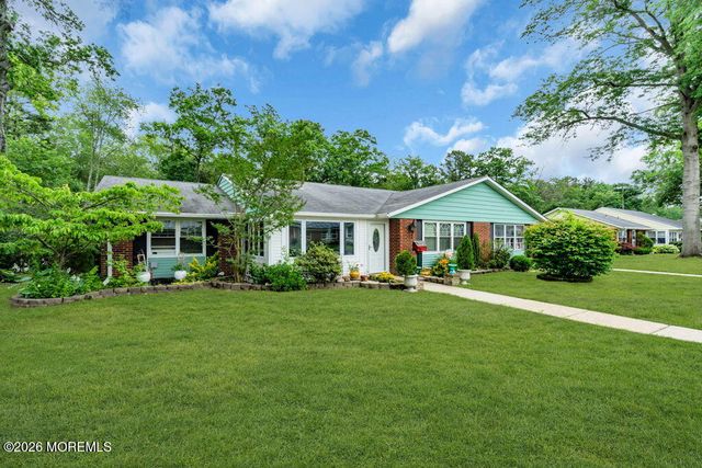 716A Buckingham Drive, Lakewood, NJ 08701
