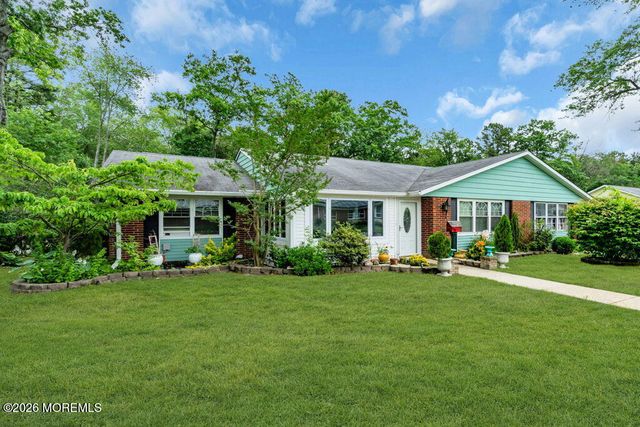716A Buckingham Drive, Lakewood, NJ 08701