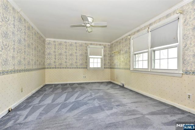 255 Park Avenue, Allendale, NJ 07401