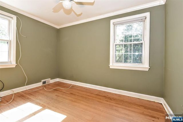 255 Park Avenue, Allendale, NJ 07401