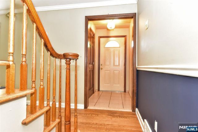 255 Park Avenue, Allendale, NJ 07401