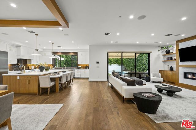 5314 Willis Avenue, Sherman Oaks, CA 91411