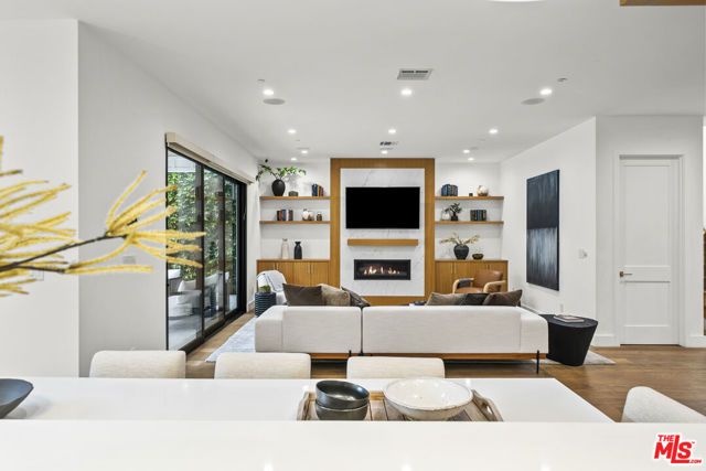 5314 Willis Avenue, Sherman Oaks, CA 91411