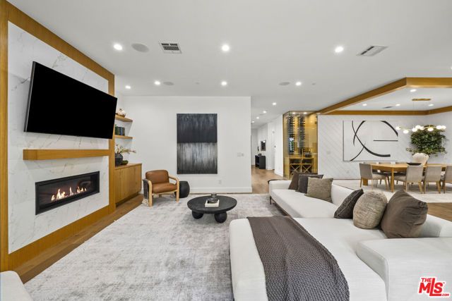 5314 Willis Avenue, Sherman Oaks, CA 91411