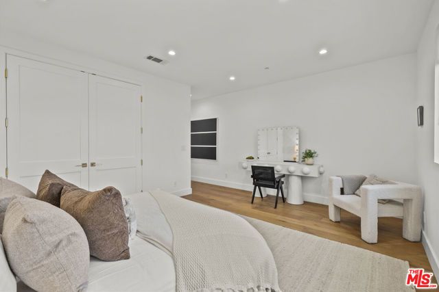 5314 Willis Avenue, Sherman Oaks, CA 91411