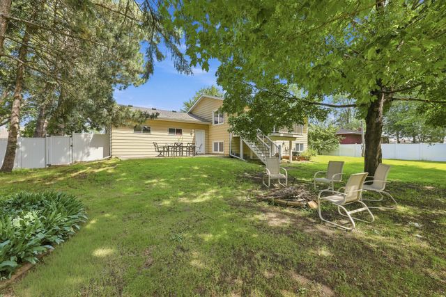 1311 2nd Avenue S, Waite Park, MN 56387