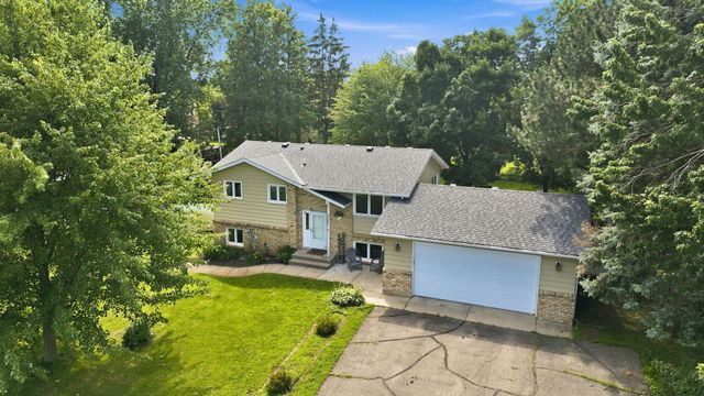 1311 2nd Avenue S, Waite Park, MN 56387