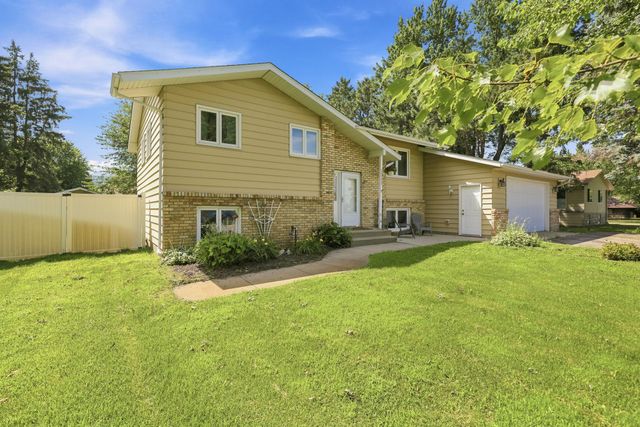 1311 2nd Avenue S, Waite Park, MN 56387