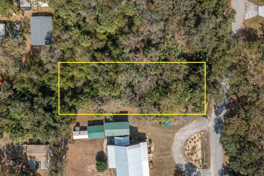 Image 3 of property listing at 00 W BEACH PARKWAY 0, Lake Wales, FL 33898