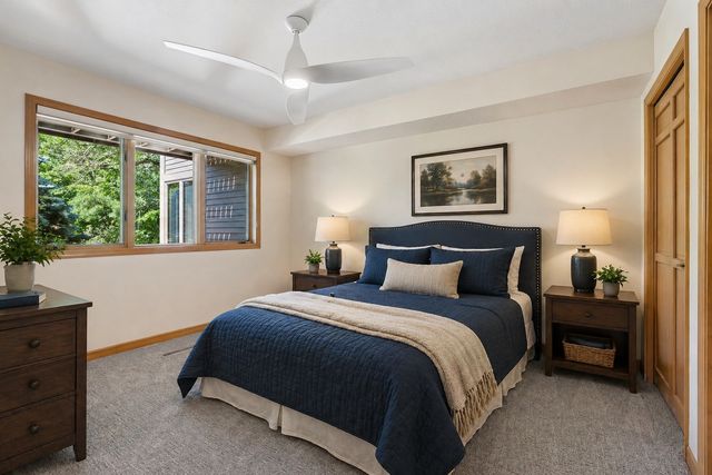 10420 Bluff Circle, Chaska, MN 55318