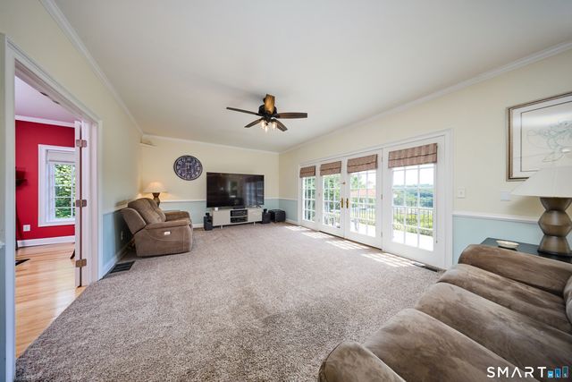 4 Nature Lane, Shelton, CT 06484