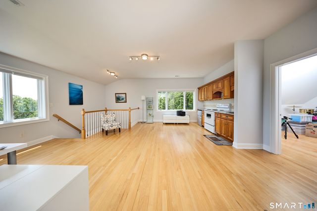 4 Nature Lane, Shelton, CT 06484