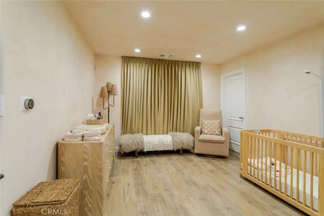 5949 Rhodes Avenue, Valley Village, CA 91607