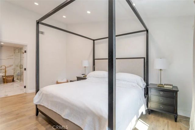 5949 Rhodes Avenue, Valley Village, CA 91607